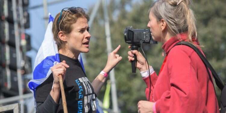 קבוצת אקטיביסיטים מנסה כבר עשור לשכנע שהלכה המדינה. הפעם הם כנראה הצליחו