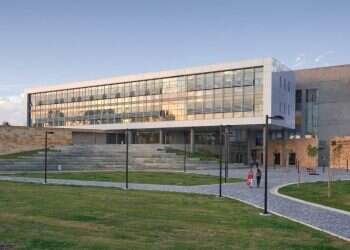 הממשלה מתכוונת להעביר מהלך שיפגע בהשכלה הגבוהה ובתושבי הפריפריה שהצביעו לה