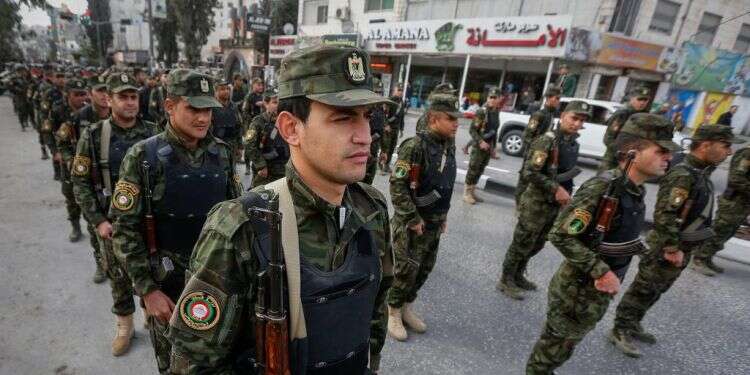 מנגנוני הביטחון הפלסטינים. ויסאם השלמאון/פלאש 90 תכנית השלום האמריקנית: אוסלו תוצרת ימין מלא מלא