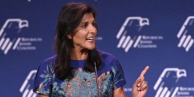 הכוונה של ניקי היילי להכריז על התמודדות מול טראמפ עלולה להתברר כטעות