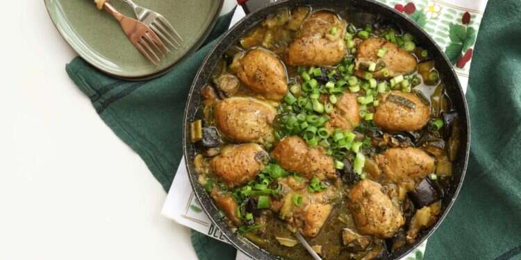 תעשו מקום של כבוד לבצל הירוק: 3 מתכונים עם הירק המופלא