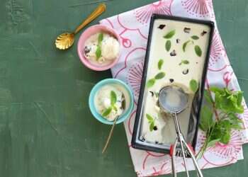 לא רק לתה: נענע בסלט, מנה עיקרית וקינוח בלתי נשכחים