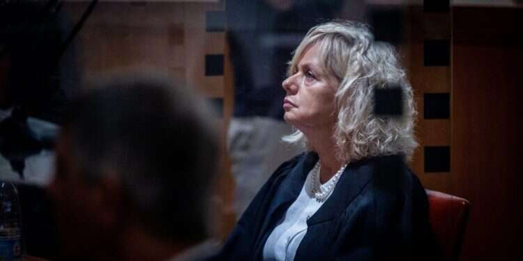 מאחורי איומי השביתה של המשפטנים עומדים אינטרסים פוליטיים