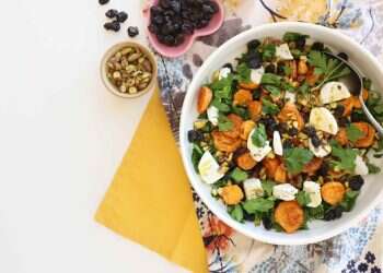 ברוקולי, כרובית או דווקא תותים: שלושה סלטים מיוחדים לט"ו בשבט