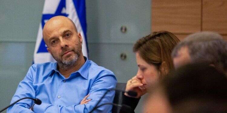 יועמ"ש ועדת חוקה מבקר את חוק ההתגברות: "הנוסח המוצע הוא חריג"