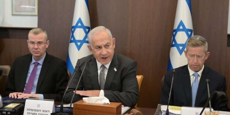 נתניהו בישיבת הממשלה: חוק גירוש מחבלים יעלה בכנסת עוד השבוע