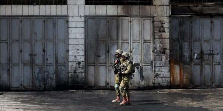 המשטרה עצרה חשודים בהשתתפות במהומות חווארה, מעצרם הוארך ביומיים בלבד