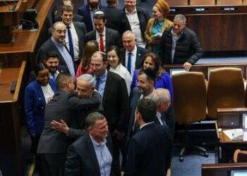 "זו הדמוקרטיה": חוק הנבצרות, פסקת ההתגברות וביטול תכנית ההתנתקות עברו בכנסת