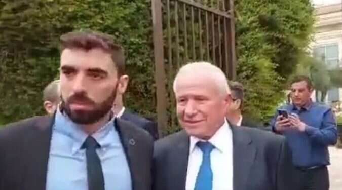 שלושה מפגינים נגד הרפורמה נעצרו בחשד שתקפו את השר אבי דיכטר