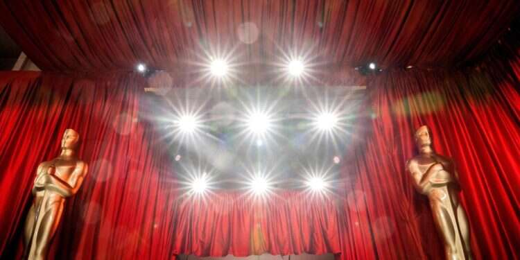 טקס פרסי האוסקר. צילום: AFP רשימת זוכי האוסקר הפכה לצפויה מראש, וחובבי הקולנוע משלמים את המחיר