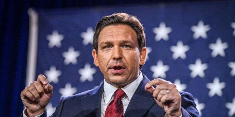 המרוץ הרפובליקני לנשיאות: דה־סנטיס נגד טראמפ