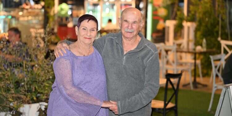 בת–עמי ועמיצור יוגב. צילום: יהודה בן-יתח מה באמת קורה כשאבא ואמא בני דודים? הזוגות שהתחתנו דווקא מרוצים