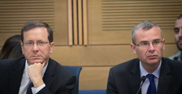 הנשיא הרצוג והשר לוין. צילום: יונתן זינדל, פלאש 90 כגודל הציפייה, גודל האכזבה: הנשיא הרצוג לא הניח סולם לקואליציה