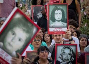 "שנים רבות שלא הסתכלתי לסיפור הזה בעיניים, זה היה חשוף מדי"