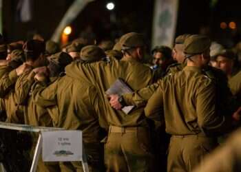 "שאף אחד לא ידבר בשמנו": 200 בוגרי סיירת גולני הצהירו שיתייצבו לכל משימה