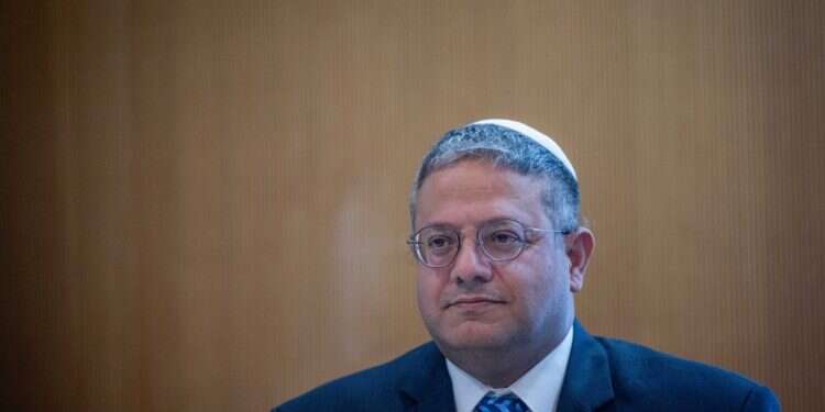 פטור מריאיון: במשרד לביטחון לאומי מקדמים הקלות לקבלת רשיון נשק