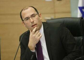 הצעת החוק של שמחה רוטמן ביחס לרבנות מנוגדת למסורת הדורות