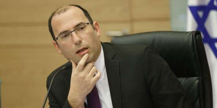 ח הצעת החוק של שמחה רוטמן ביחס לרבנות מנוגדת למסורת הדורות