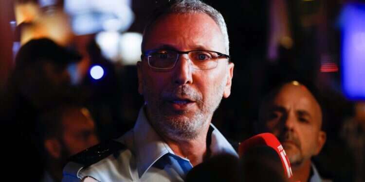 לצד מי יתייצבו צה"ל והמשטרה? אמש קיבלנו את התשובה