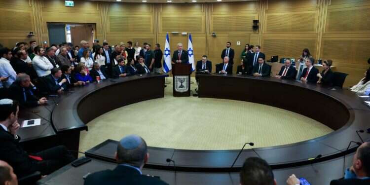 "לא באנו לשלוט": בליכוד אישרו אחרי ישיבה סוערת את המתווה המרוכך של רוטמן