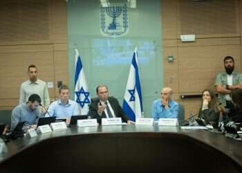 רוטמן לחברי האופוזיציה: "על הפער בין מתווה זה לבין מה שהייתם רוצים לא שורפים מדינה"