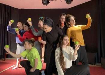 "מדינת ישראל עומדת להיות בית קברות ענק לשפות"