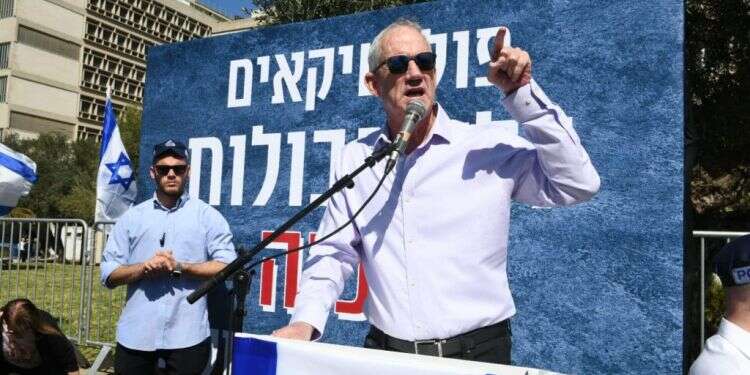 פשרת פרידמן-אלבשן: בקואליציה מחפשים ח"כים מהאופוזיציה שיביעו תמיכה