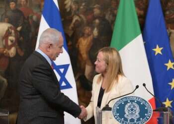 גורם מדיני בכיר: "הסרבנות צריכה להיות מושלכת לפח"