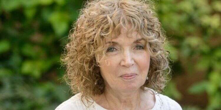 פרופ' מיכל שוורץ. צילום: מכון וייצמן למדע "העמידה דורות רבים של חוקרים ישראלים צעירים": הוכרזה כלת פרס ישראל בתחום חקר מדעי החיים