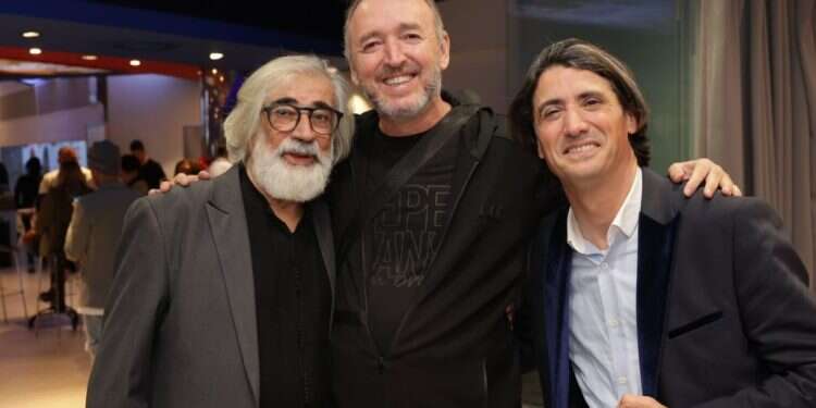 אריק משעלי, שלום אסייג וחיים בוזגלו בפרמיירה של הסדרה. צילום: רפי דלויה "שער הפרחים" הוא סרט בורקס מודרני שלקח הימור רציני