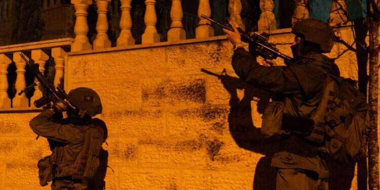 פעילות כוחות צה חקירת הפיצוץ בצומת מגידו בעיצומה, צו איסור פרסום הוטל על הפרטים