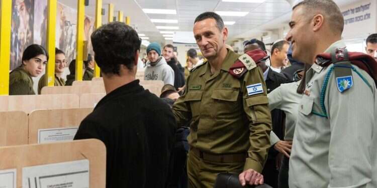 הרמטכ אני לא אובייקטיבי