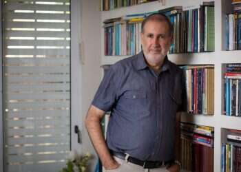 "כל אחד מרשה לעצמו לפנות בלשון בוטה לאנשי סמכות, אפילו לראש הממשלה"