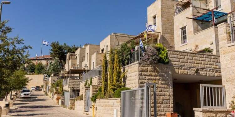 שכונת בית אורות, ירושלים. צילום: נעמה שטרן אני פותחת גוגל מפות לכל מקום, גם אם הייתי בו כבר שמונה פעמים