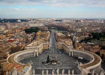 משבר כלכלי בוותיקן: הקרדינלים יתחילו לשלם שכר דירה