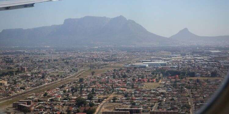 קייפטאון, בירת דרום אפריקה. צילום: יוסי זמיר/פלאש 90 "מבישה ומביכה": משרד החוץ גינה את החלטת הפרלמנט בדרום אפריקה נגד ישראל