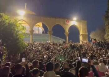 יום שישי השלישי של הרמדאן: ערבים יידו אבנים בהר הבית לשער המוגרבים