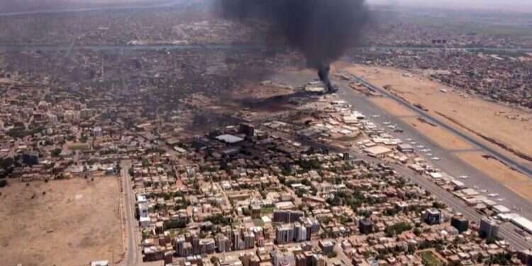 מלחמת האזרחים בסודן: הבירה חרטום מופצצת גם ב"הפסקת האש"