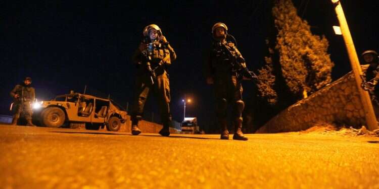 פיגוע דריסה סמוך לבית אומר: שני פצועים קשה ופצוע בינוני