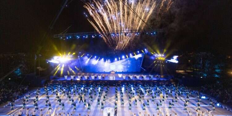 טקס יום העצמאות ה־74. צילום: יונתן זינדל, פלאש 90 במרכז ההסברה נערכים למפגינים שינסו לשבש את טקסי יום העצמאות