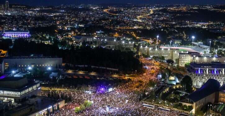הפגנת הימין בירושלים  "שבליכוד יבינו שמי שלא יתמוך ברפורמה – לא יהיה לו לאן לחזור": הקולות מהפגנת הענק