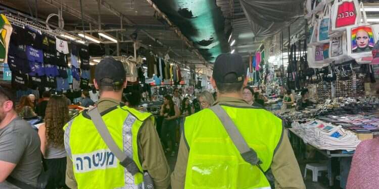 לוחמי צה כוננות בכל הארץ: לוחמי צה"ל מתגברים את המשטרה בערי המרכז