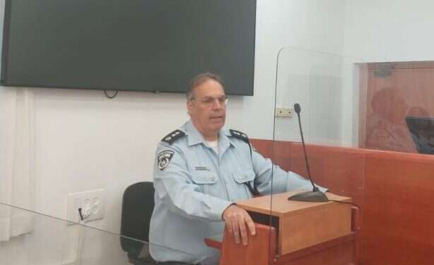 הצ סנגורו של רה"מ לראש צוות תיק 1000: הבאתם עדה כי ידעתם שהיא עוינת לנתניהו