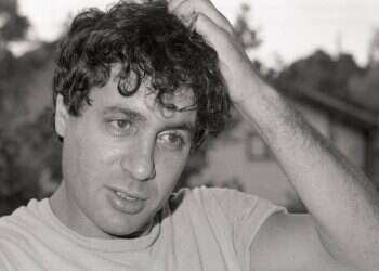 יהונתן גפן בצעירותו. צילום: באדיבות ארכיון צה "רק בארץ אני יכול לשנוא את הארץ כמו מישהו שאוהב אותה" | פרידה מיהונתן גפן