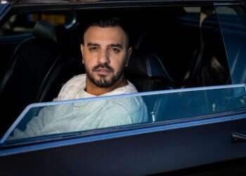 "אבא שמכור לסמים וגם היה בכלא, אמא שעבדה בשלוש עבודות. כן, זה הסיפור שלי"