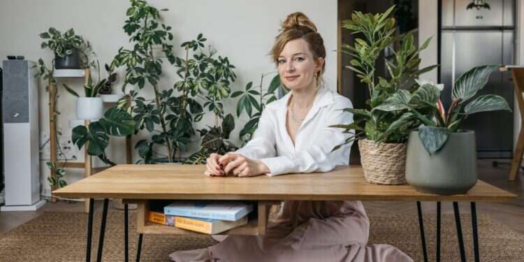 יהודית כץ. צילום: אבישג שאר-ישוב יהודית כץ: מגישת הפודקאסט שהכניסה את החשיבה החיובית לראש של כולנו