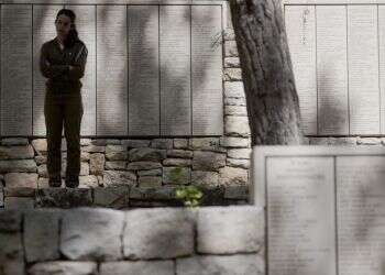 לידיעת 'יד ושם': גם מצילים יהודים ראויים להוקרה מיוחדת