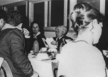 הדרך לחגוג חירות: להפחית את השימוש בכוח המדינה