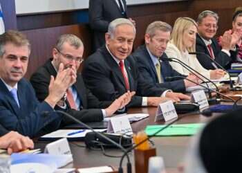 ישיבת הממשלה: מינויים חדשים למאי גולן ולדודי אמסלם, גם גלנט התייצב