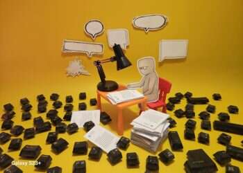 איור: יבגני זלטופולסקי לידיעת התובעים: כדי לסתום לי את הפה תצטרכו קצת יותר